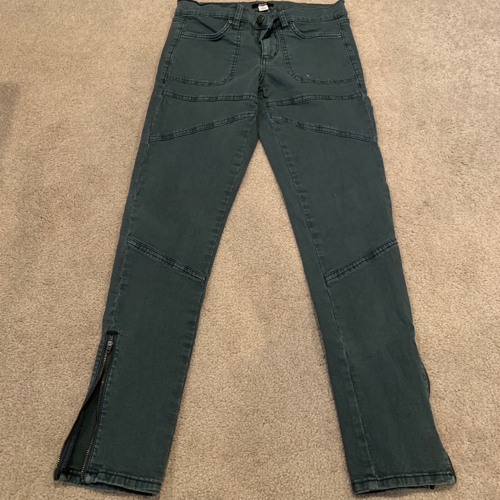BDG “cargos”